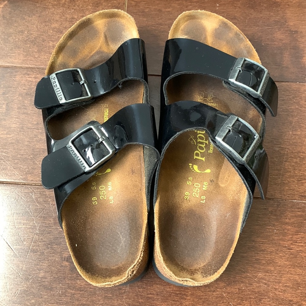 Women’s patent leather platform Birkenstocks, size 8